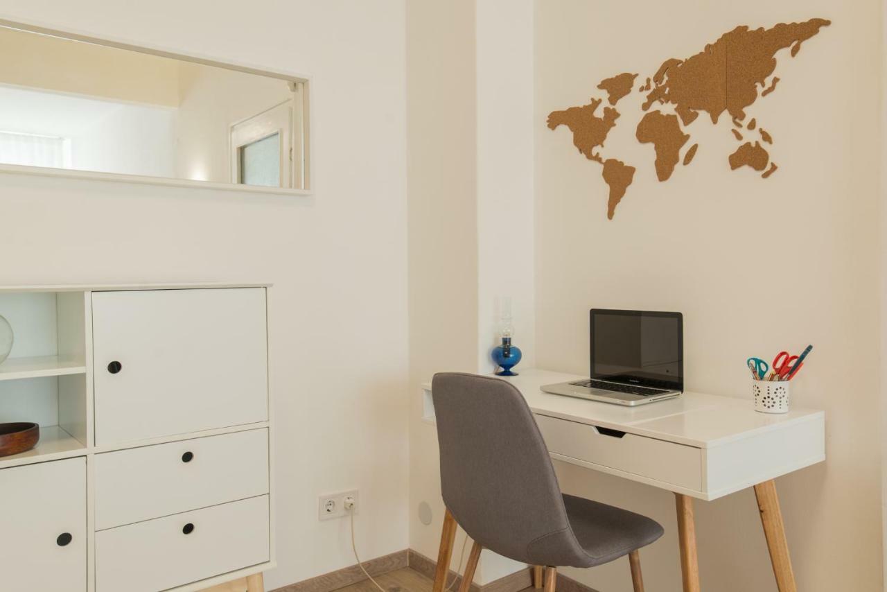 Chic And Spacious Apartment In Central Sofia - Patriarh Evtimiy By Flat Mаnager 外观 照片